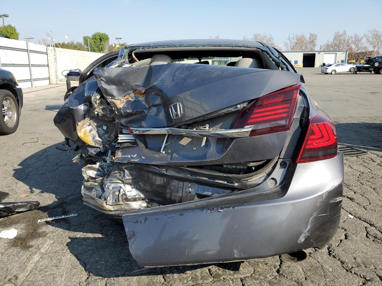 2014 HONDA ACCORD LX - Фото 6