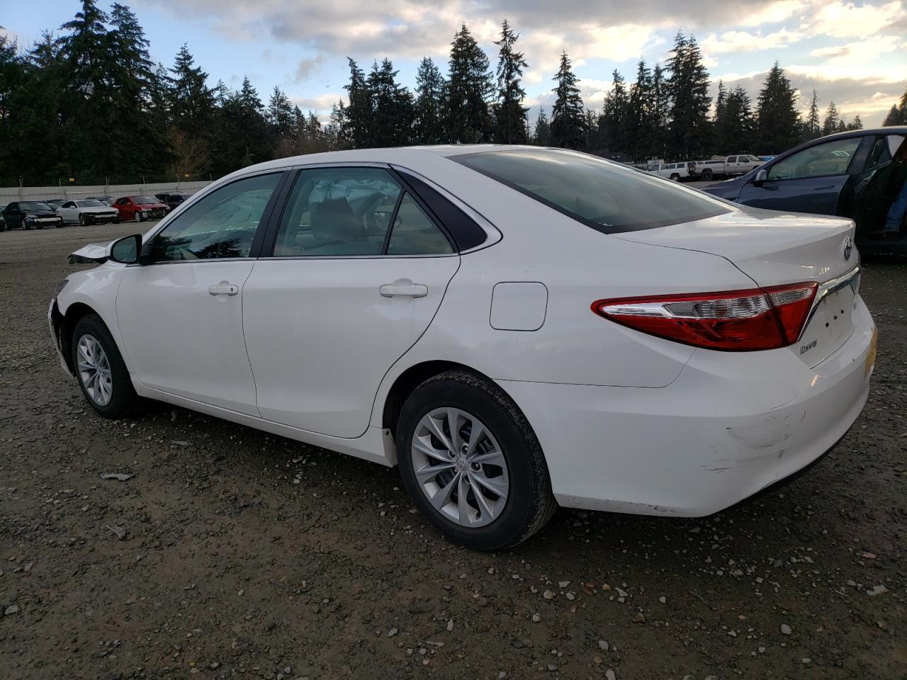 2017 TOYOTA CAMRY LE - Image 2