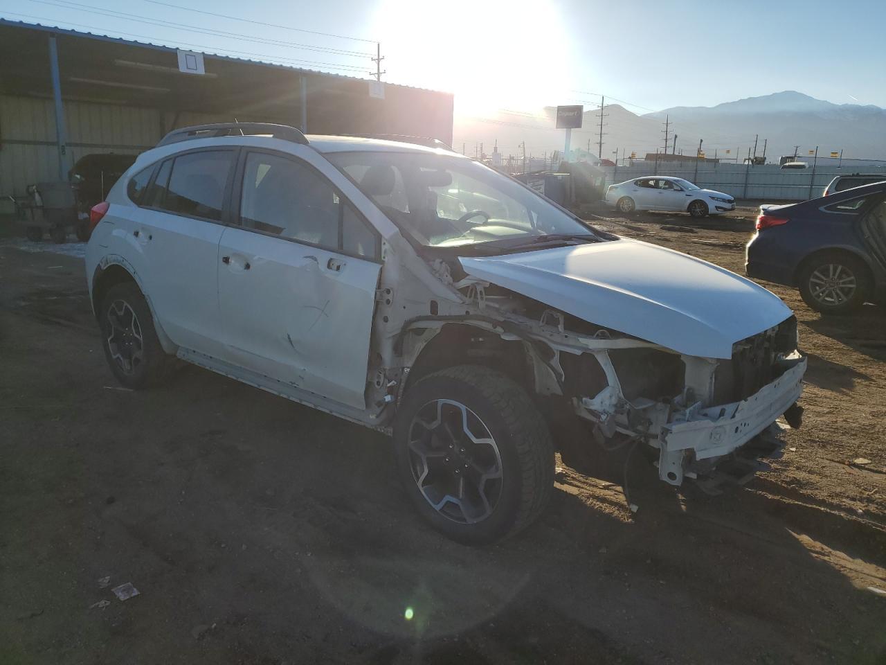 2015 SUBARU XV CROSSTR - Image 4