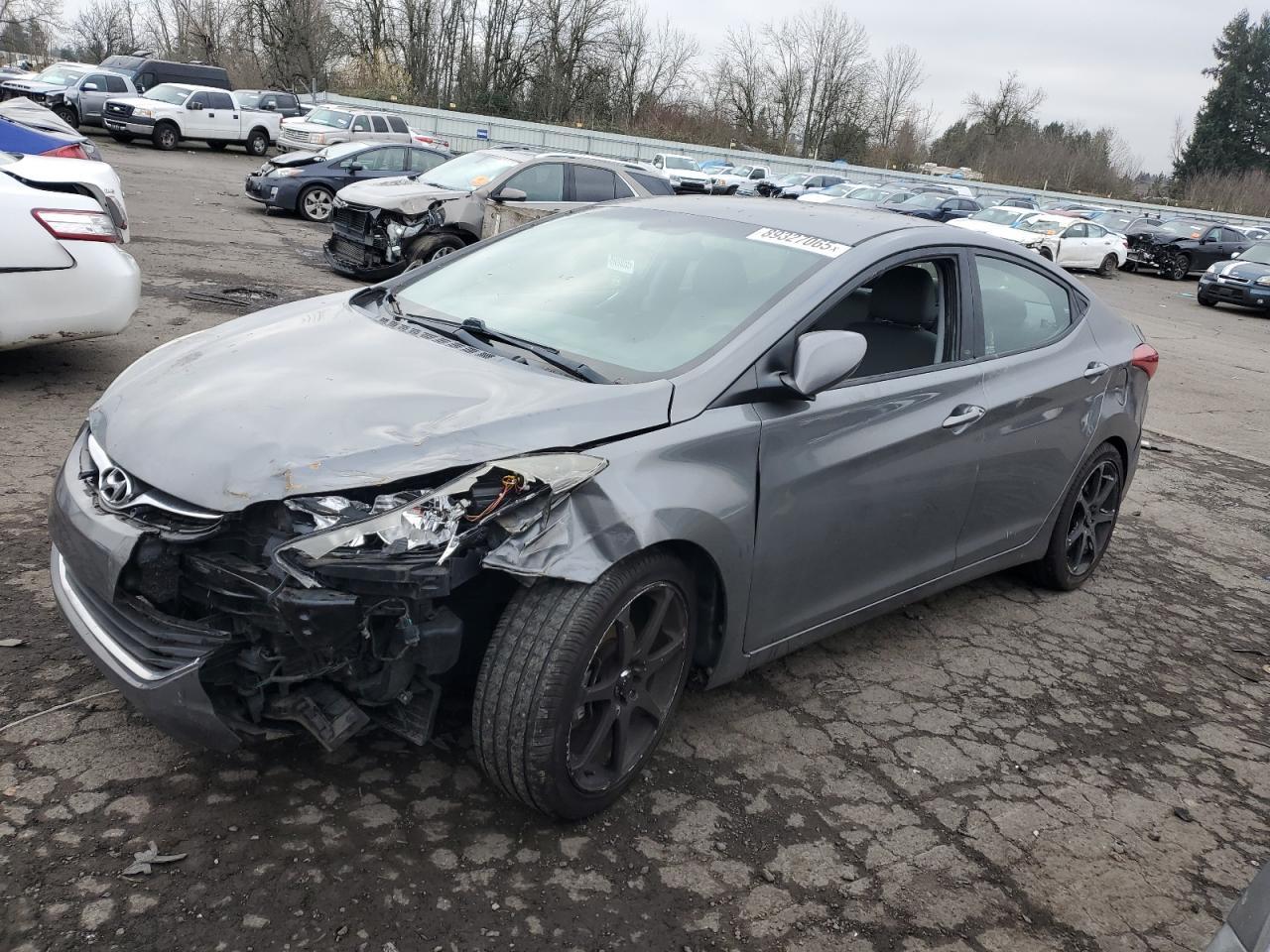 2013 HYUNDAI ELANTRA GL