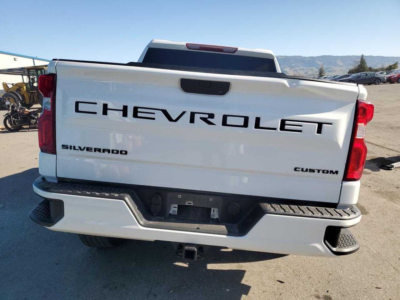 2021 CHEVROLET SILVERADO - Фото 6