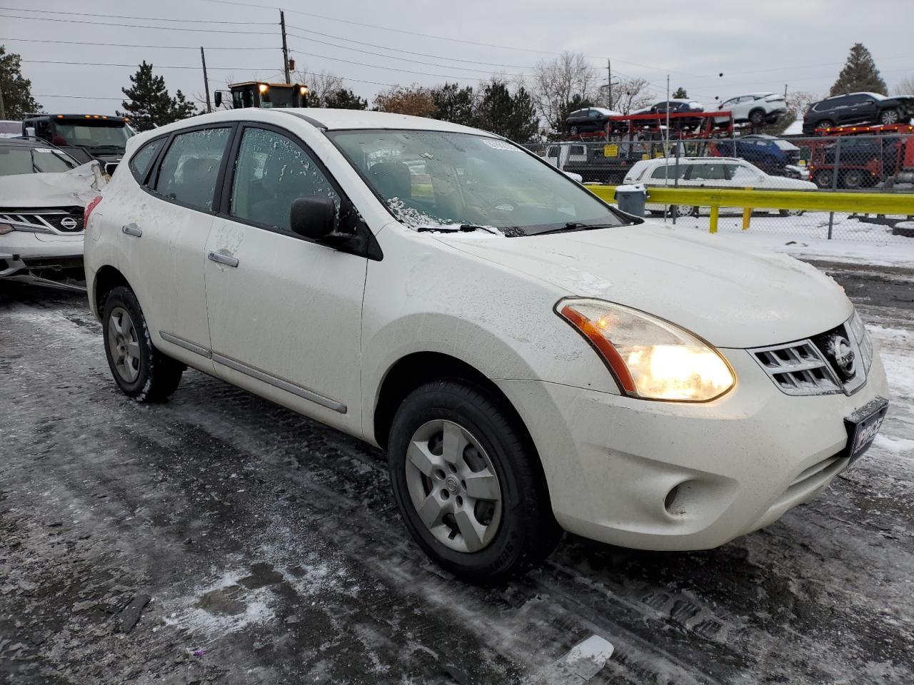 2013 NISSAN ROGUE S - Фото 4