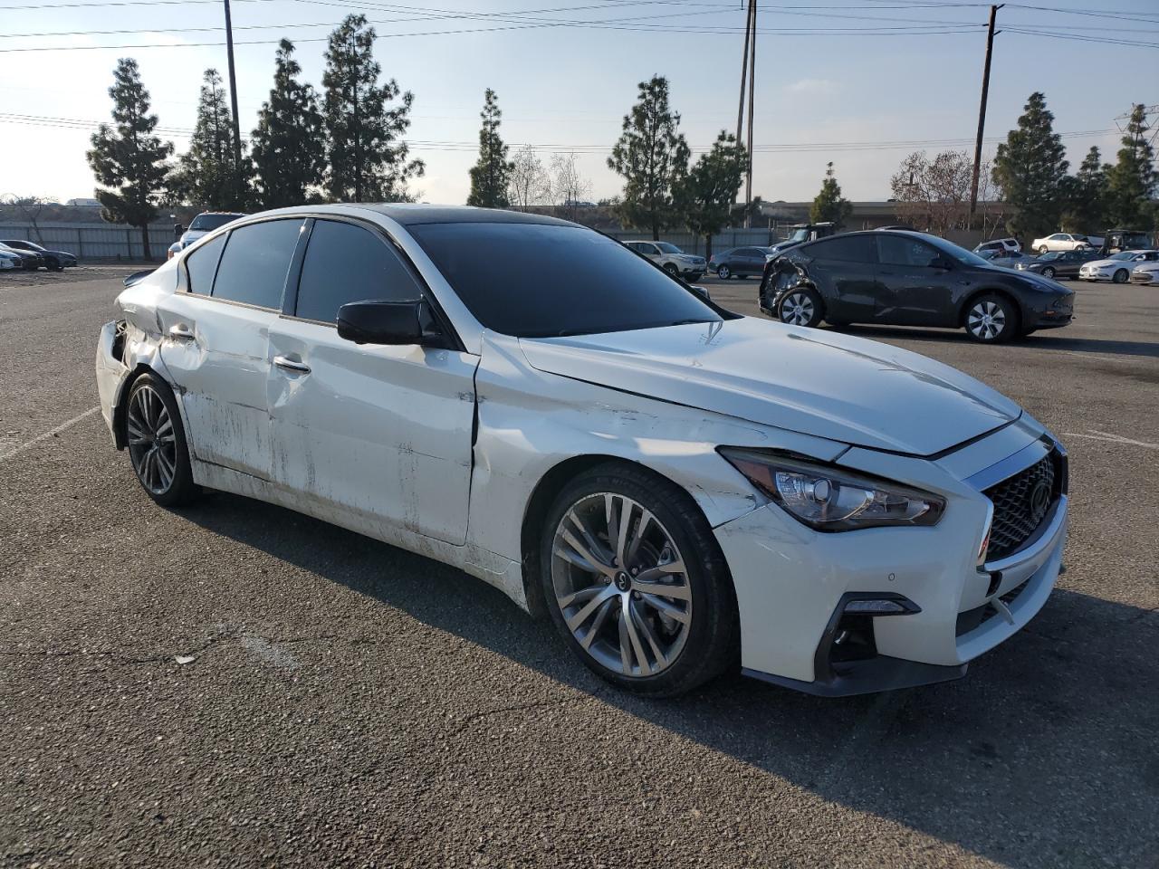 2018 INFINITI Q50 LUXE - Image 4