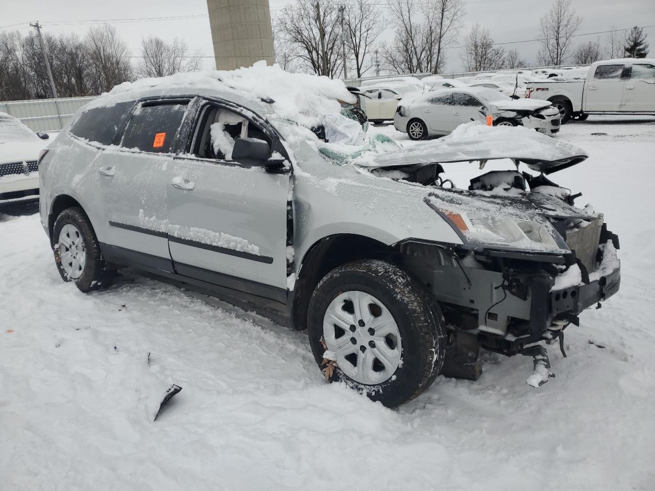 2015 CHEVROLET TRAVERSE L - Image 4
