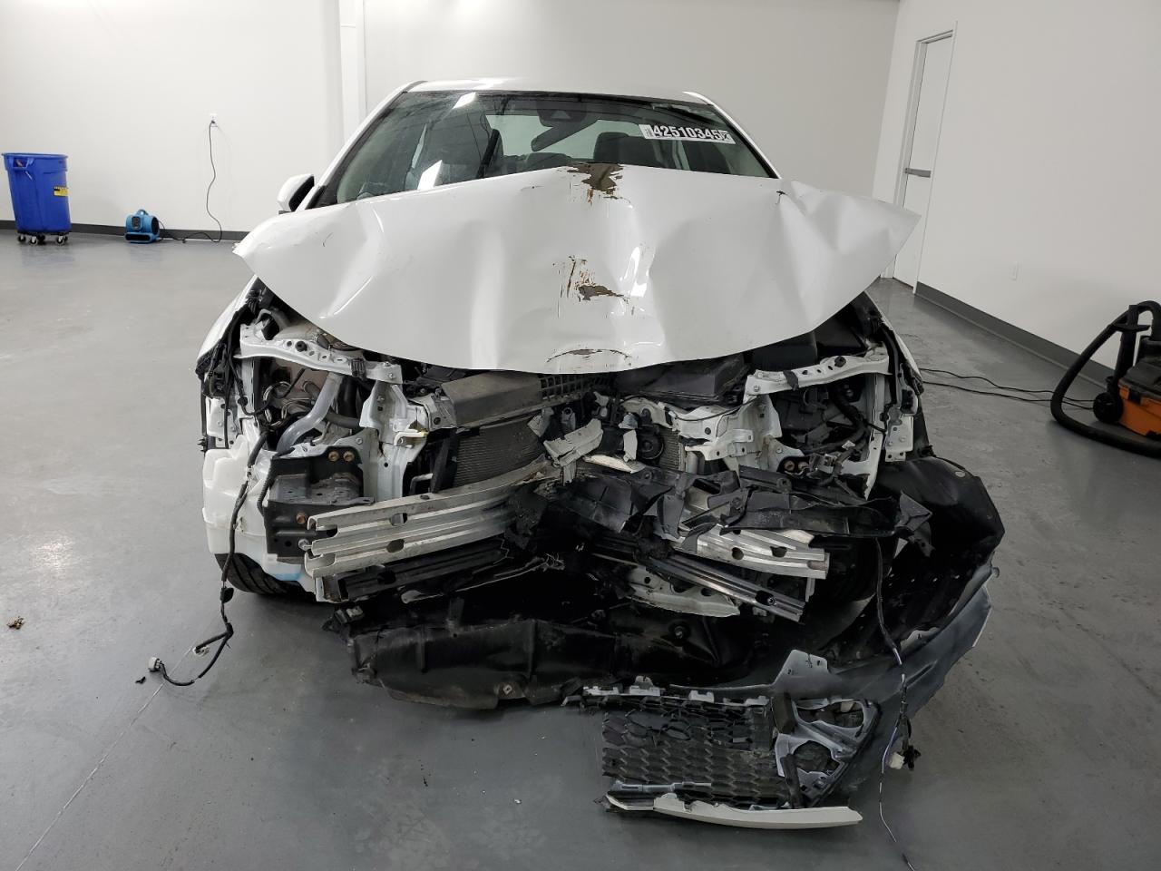 2022 TOYOTA COROLLA LE - Image 5