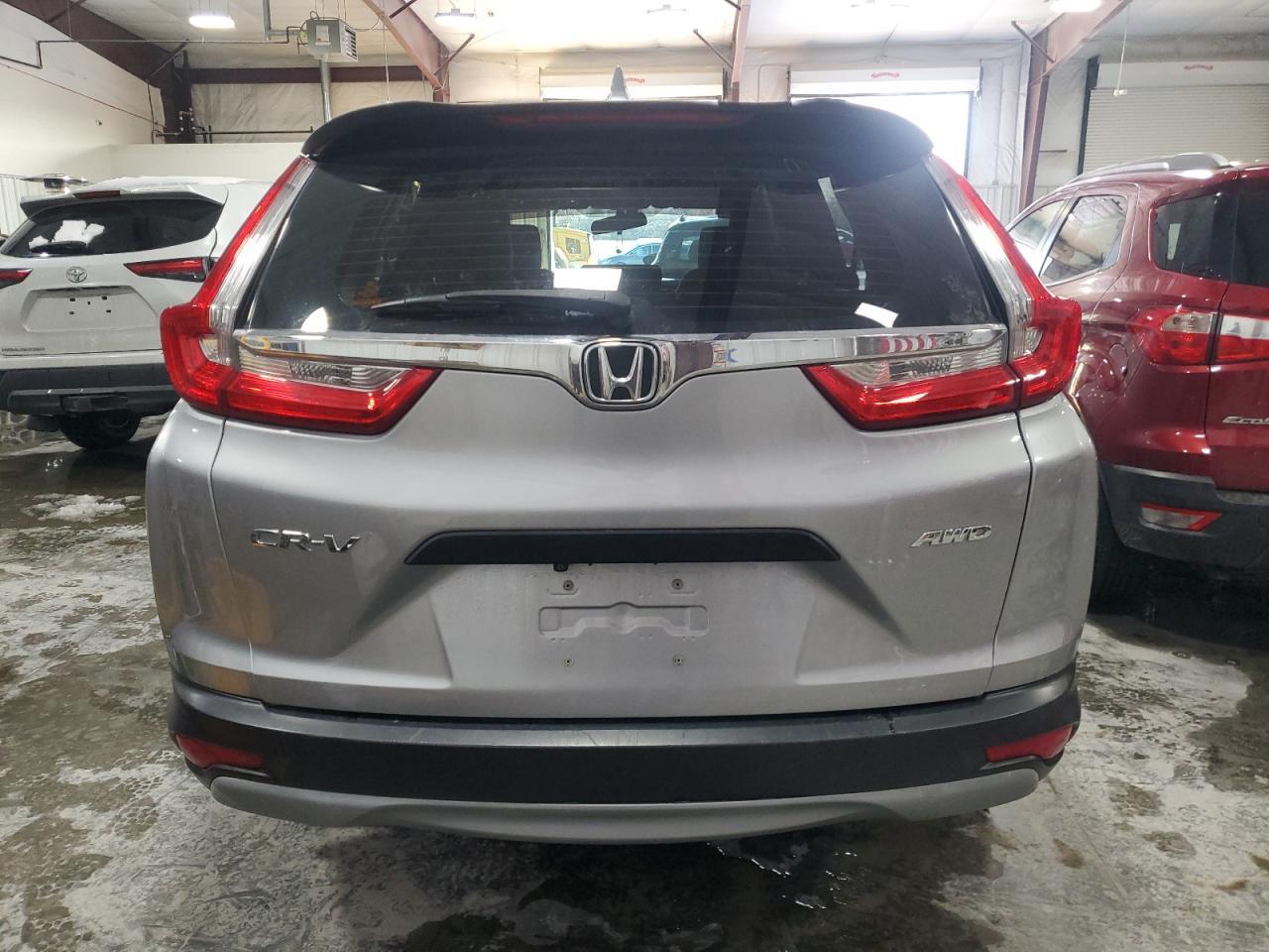 2017 HONDA CR-V LX - Image 6