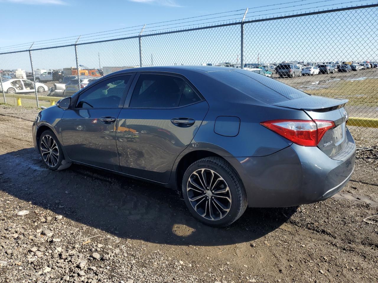 2015 TOYOTA COROLLA L - Image 2