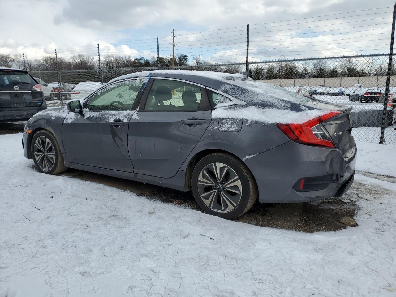 2018 HONDA CIVIC EX - Image 2