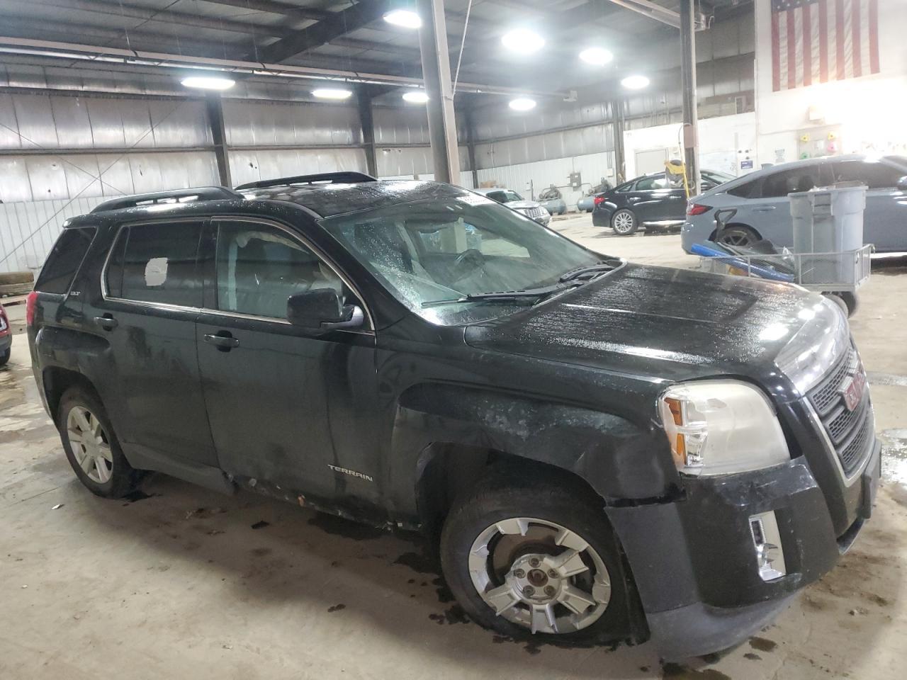 2012 GMC TERRAIN SL - Image 4