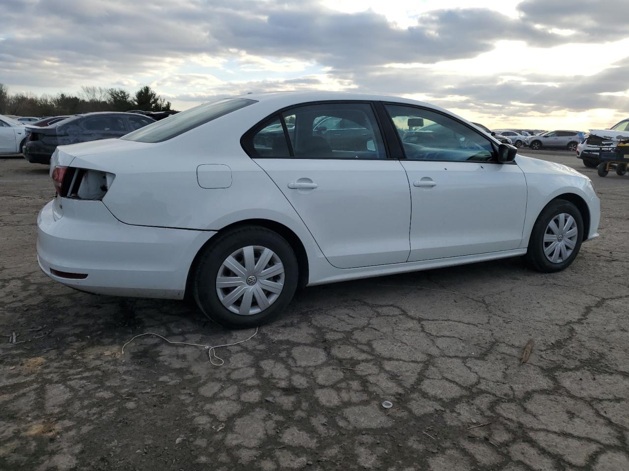 2016 VOLKSWAGEN JETTA S - Фото 3