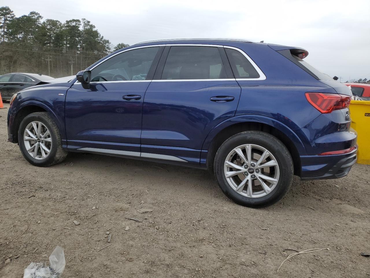 2022 AUDI Q3 PREMIUM - Image 2
