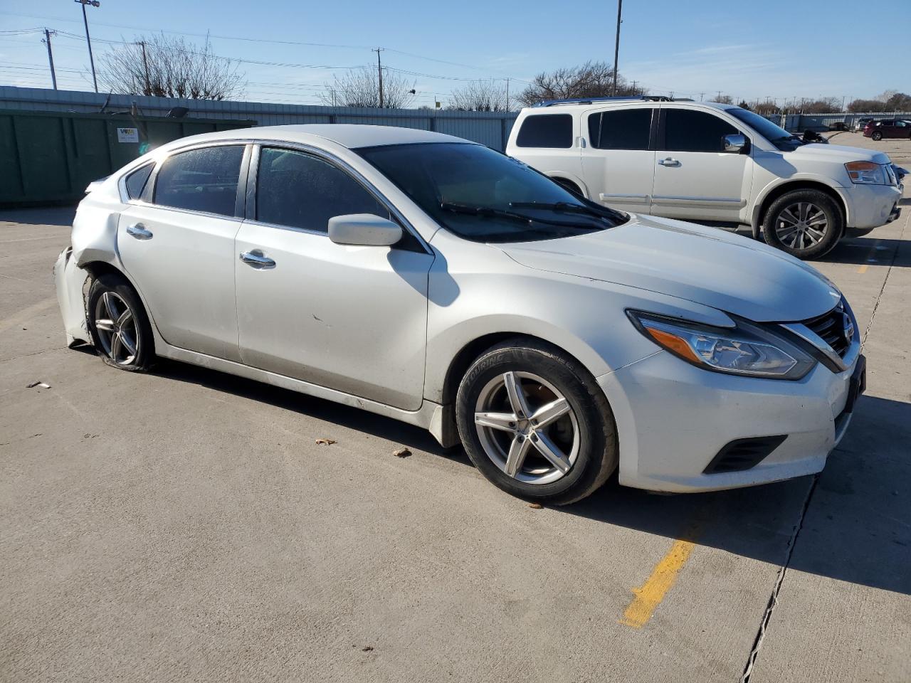 2017 NISSAN ALTIMA 2.5 - Фото 4
