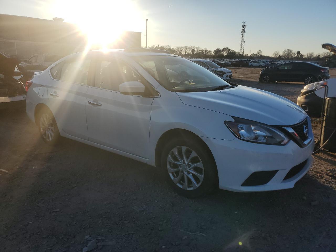 2017 NISSAN SENTRA S - Фото 4