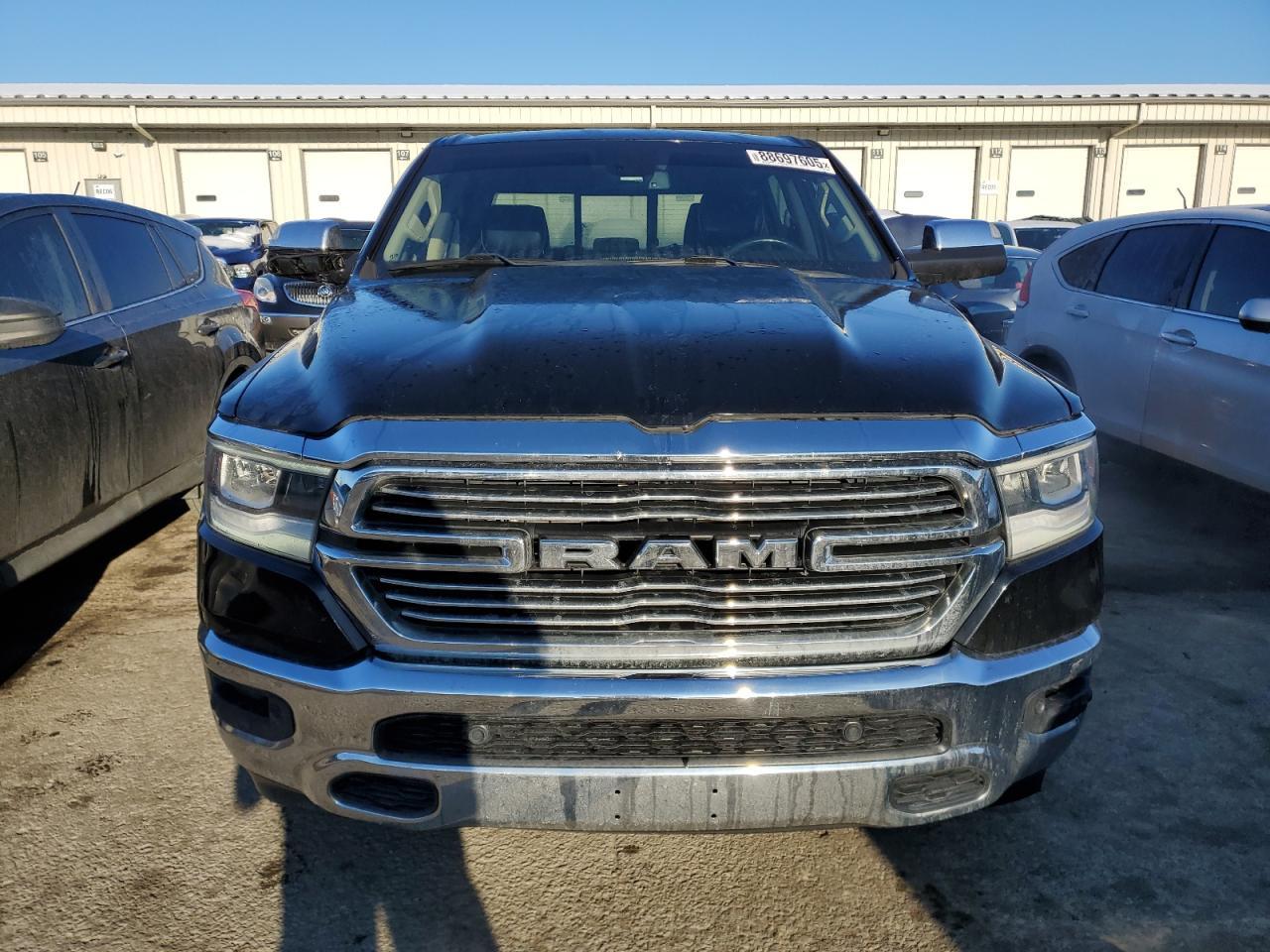 2019 RAM 1500 LARAM - Фото 5