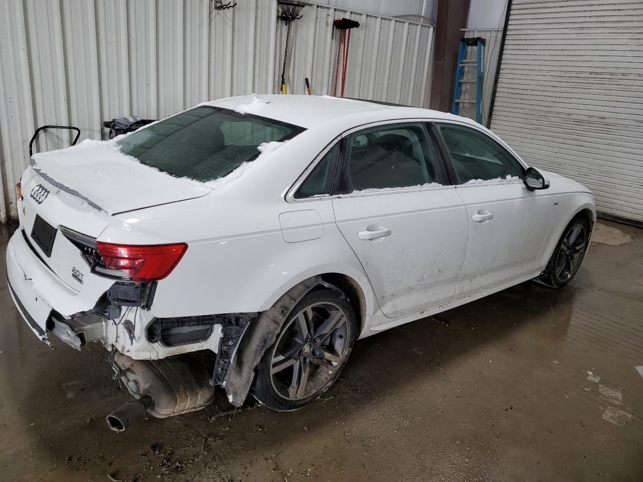 2017 AUDI A4 PREMIUM - Фото 3