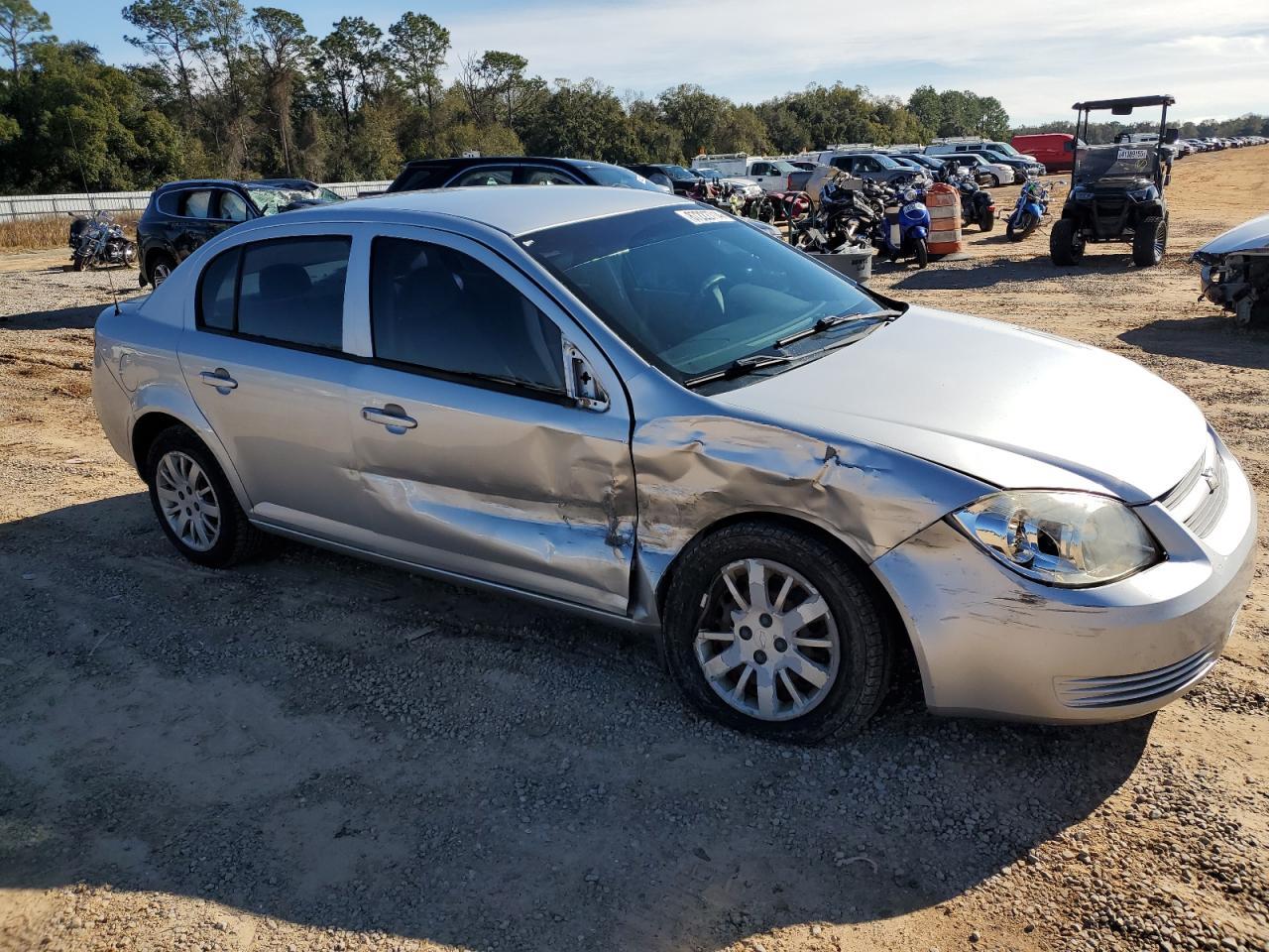 2010 CHEVROLET COBALT LS - Фото 4