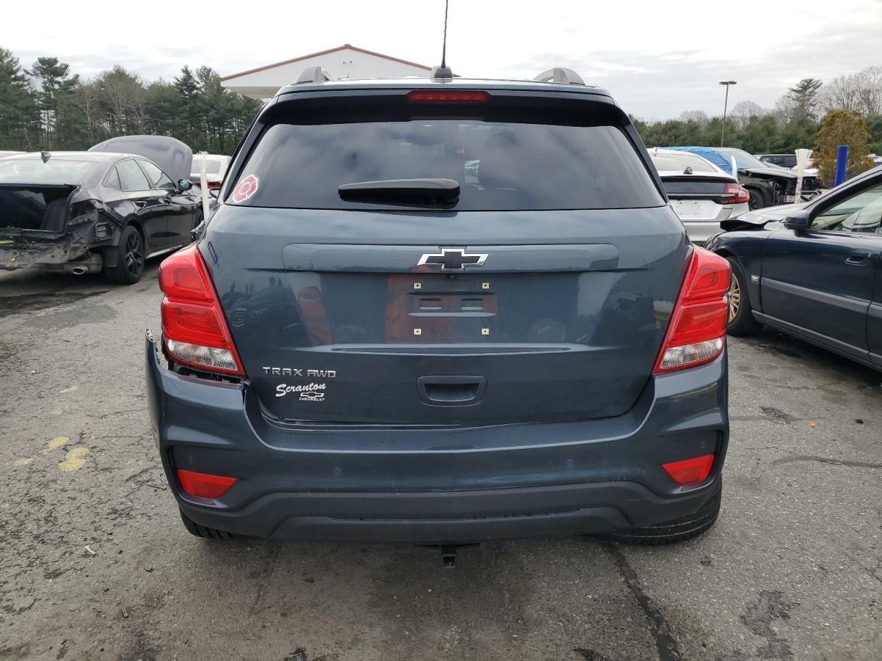 2021 CHEVROLET TRAX 1LT - Image 6