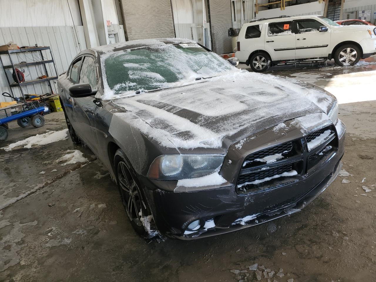 2014 DODGE CHARGER SX - Image 4