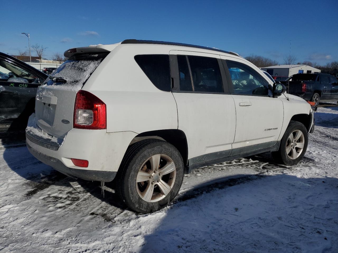 2011 JEEP COMPASS SP - Фото 3