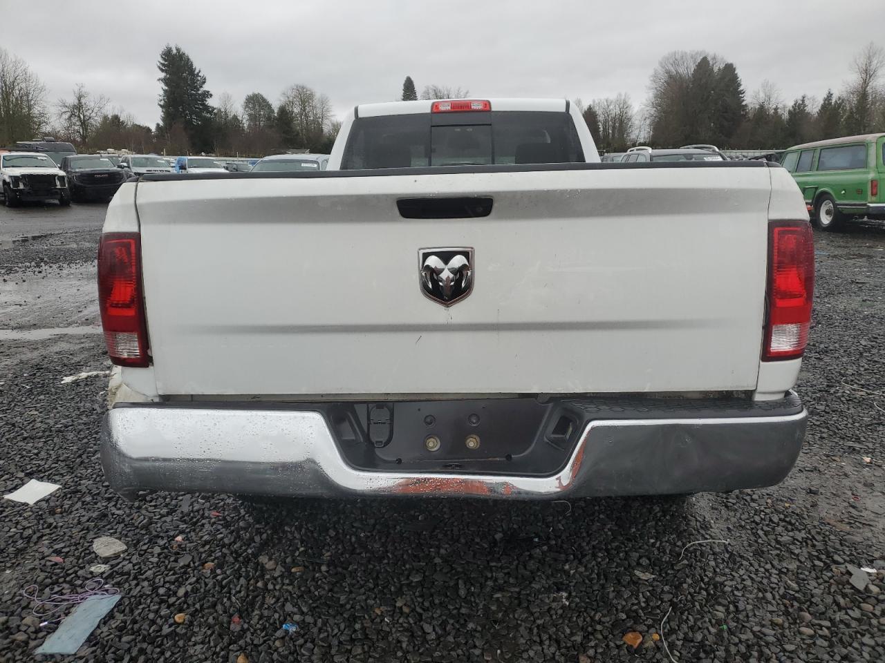 2015 RAM 1500 ST - Фото 6