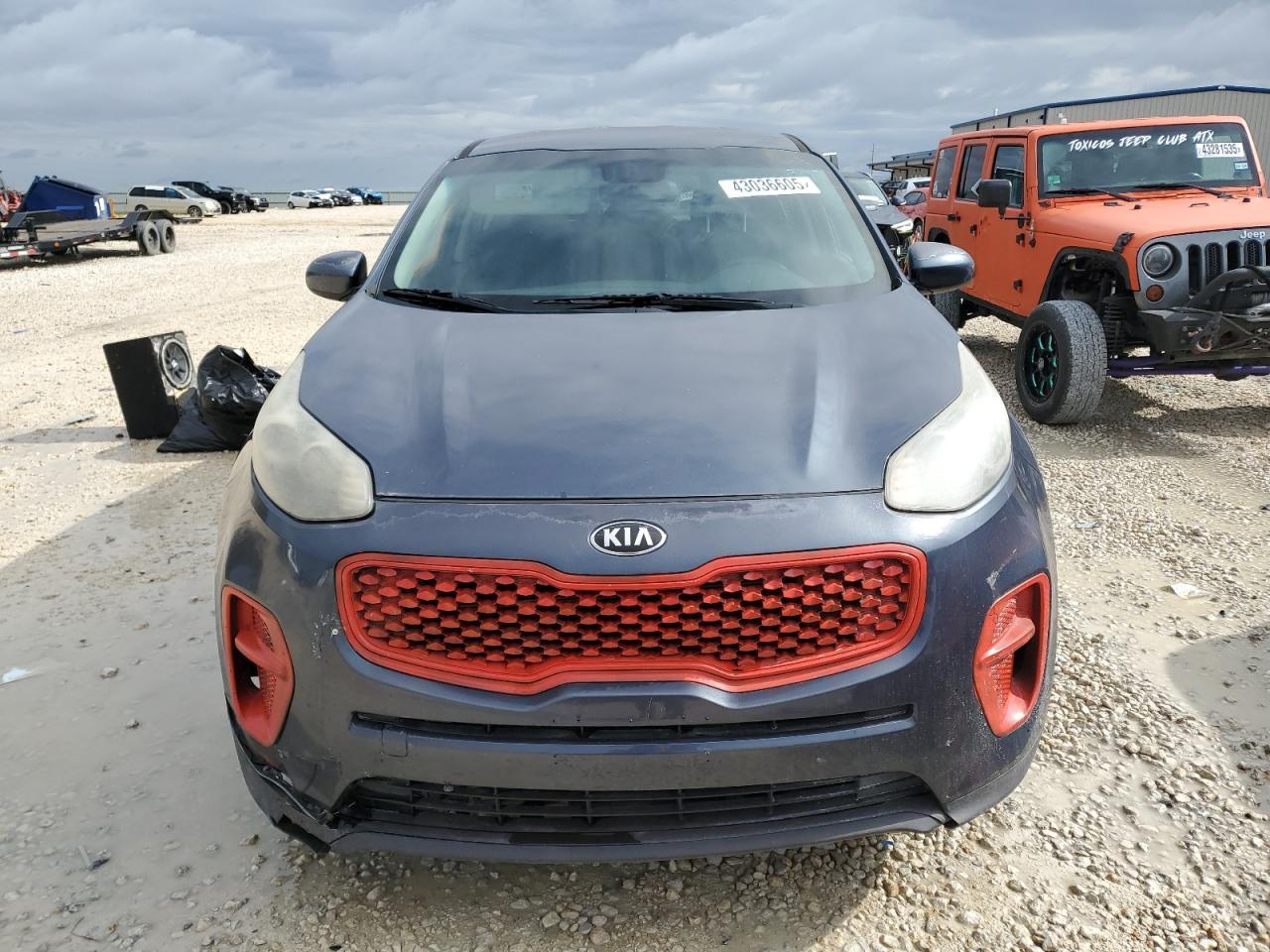 2017 KIA SPORTAGE L - Image 5