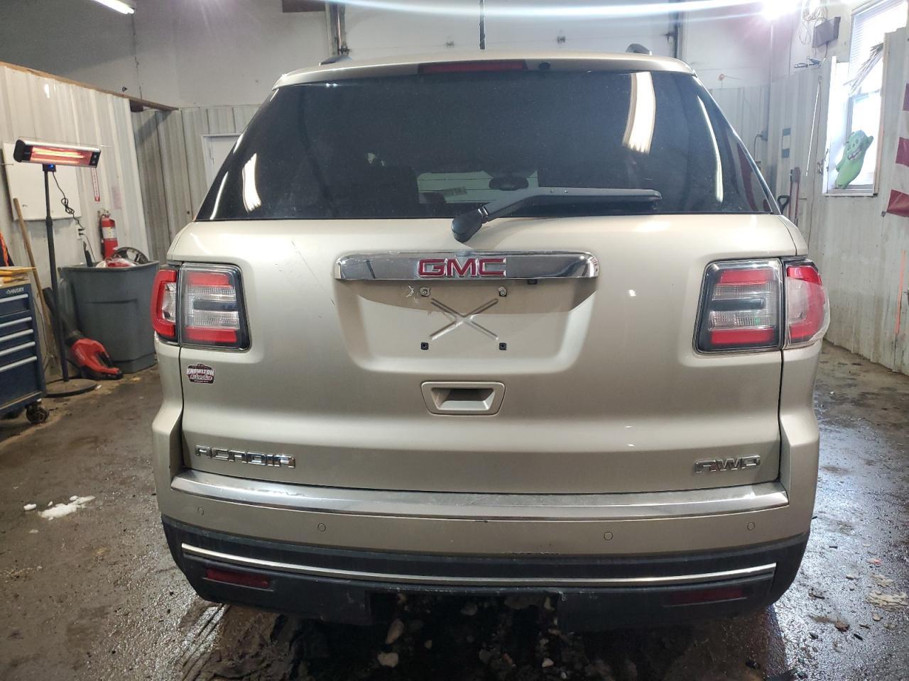 2016 GMC ACADIA SLT - Image 6