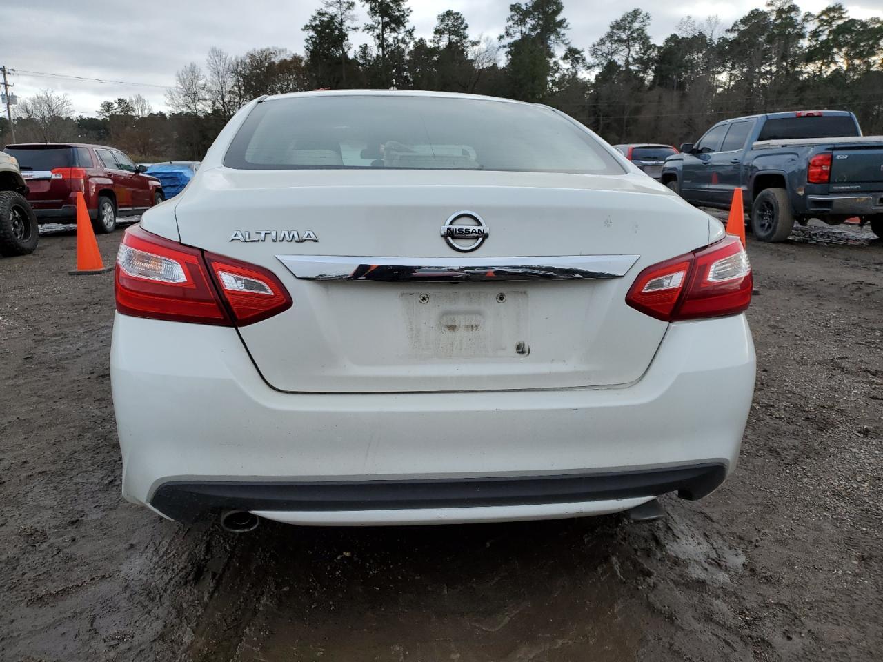 2017 NISSAN ALTIMA 2.5 - Фото 6