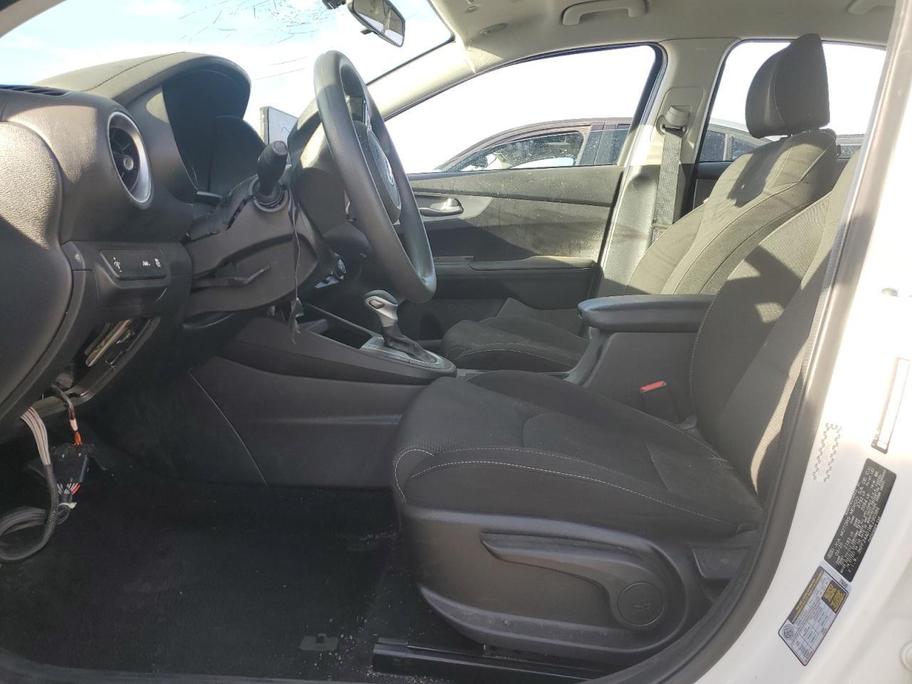 2021 KIA FORTE FE - Фото 7