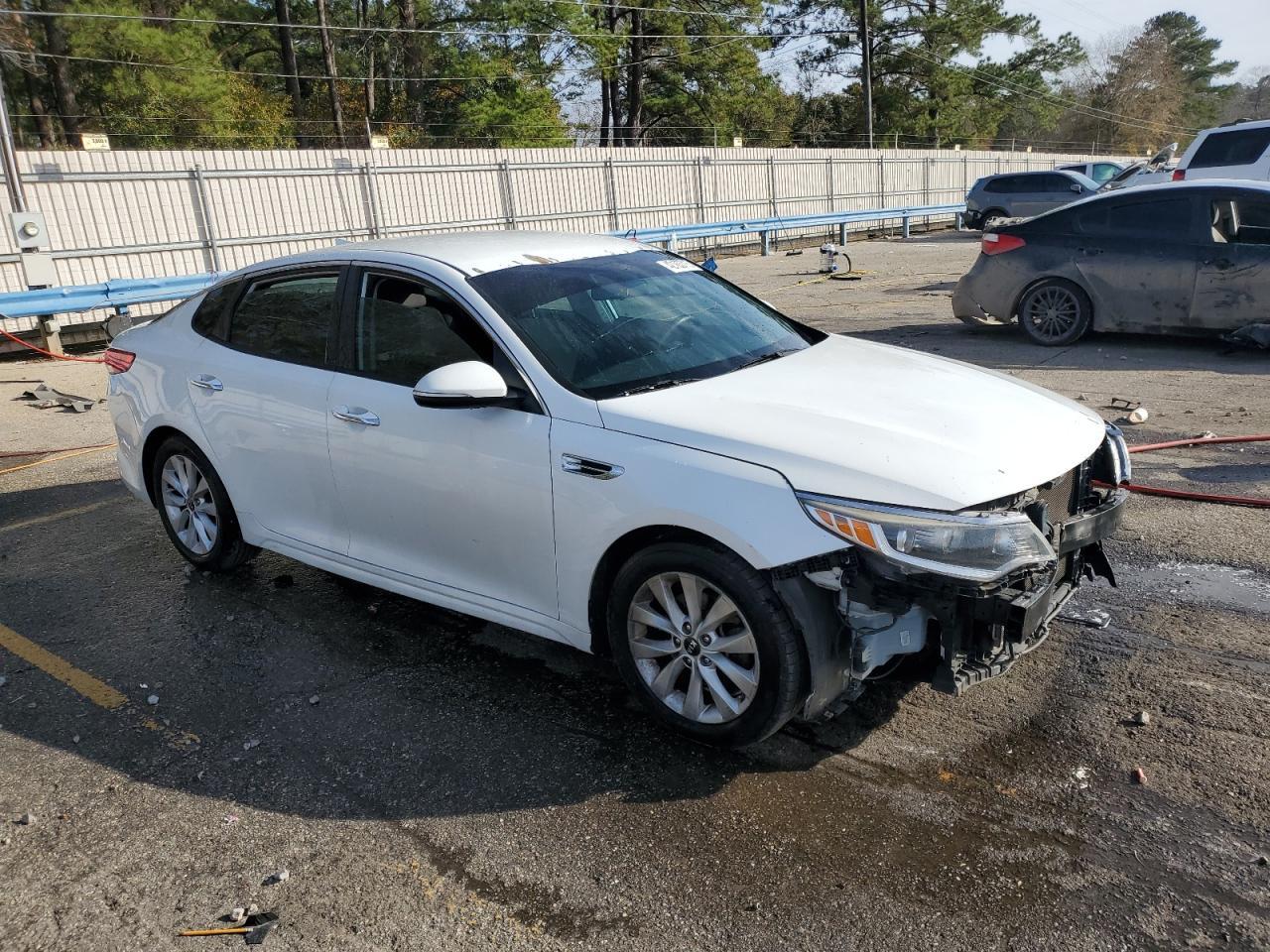 2016 KIA OPTIMA LX - Image 4