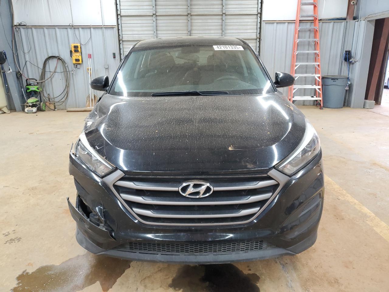 2016 HYUNDAI TUCSON SE - Фото 5