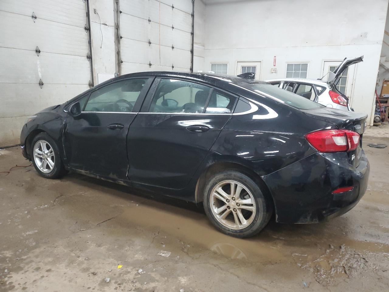 2017 CHEVROLET CRUZE LT - Image 2