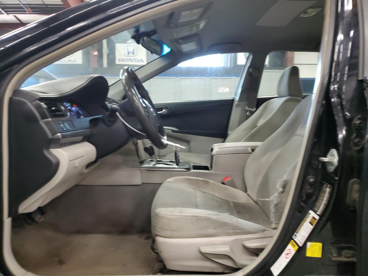 2012 TOYOTA CAMRY HYBR - Фото 7
