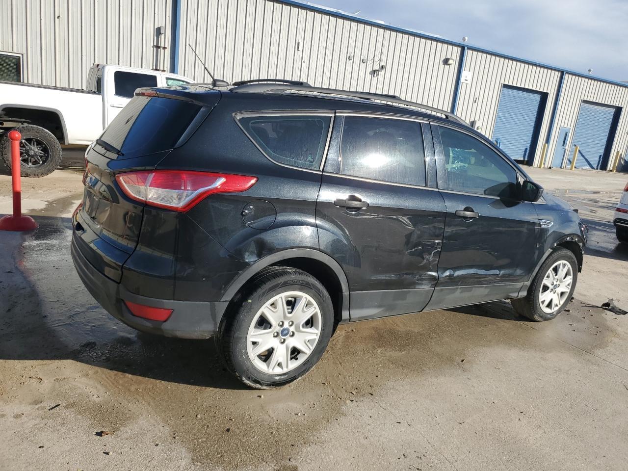 2015 FORD ESCAPE S - Image 3