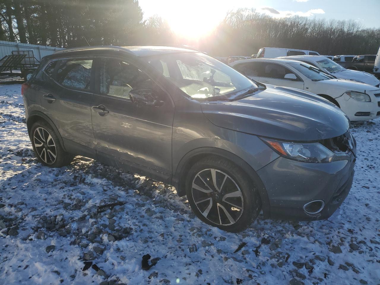 2018 NISSAN ROGUE SPOR - Фото 4