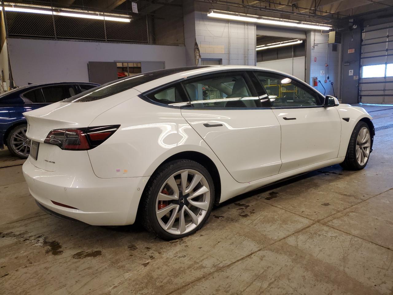 2022 TESLA MODEL 3 - Image 3