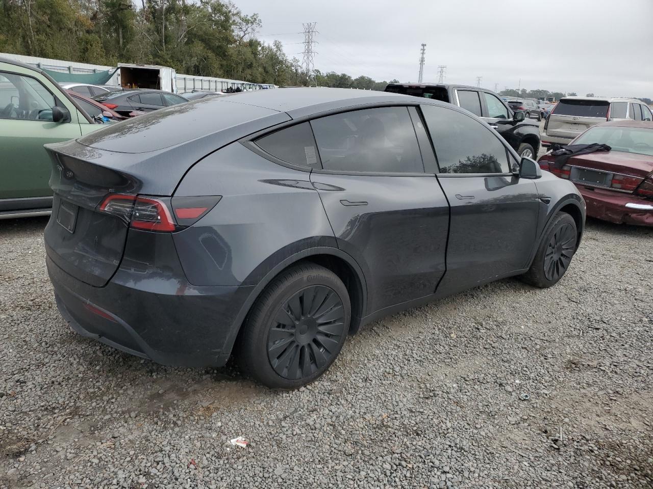 2024 TESLA MODEL Y - Image 3