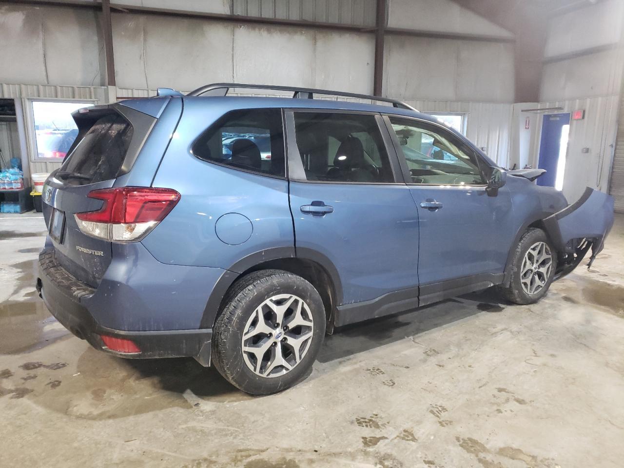 2021 SUBARU FORESTER P - Фото 3