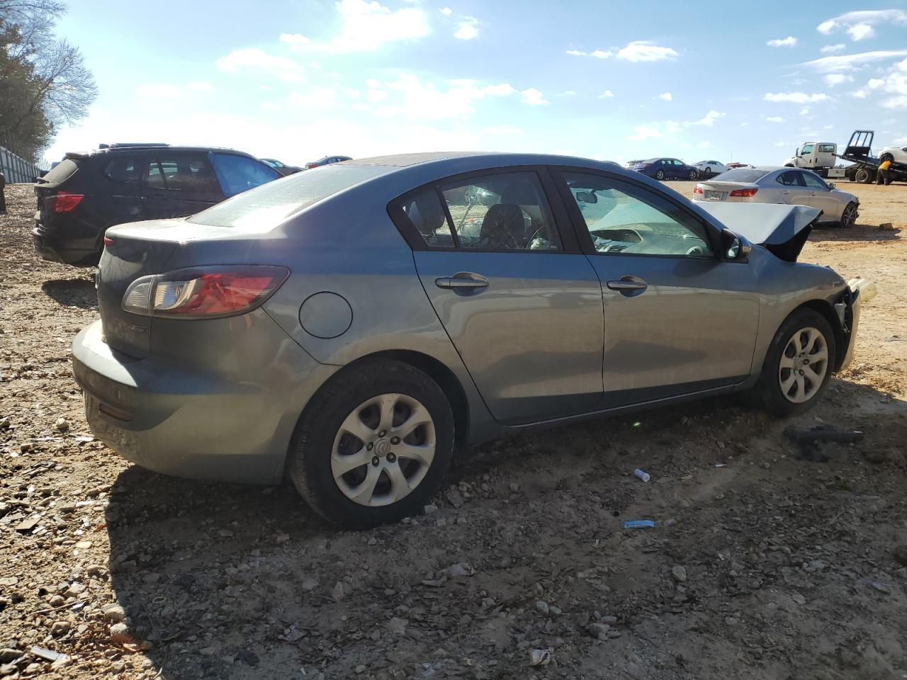 2013 MAZDA 3 I - Фото 3