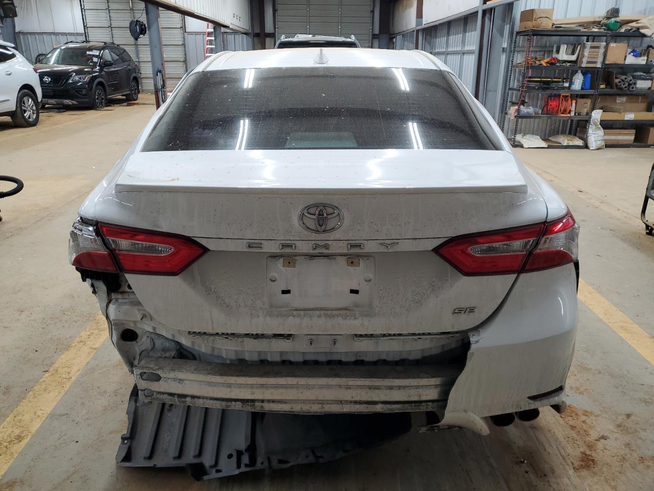 2020 TOYOTA CAMRY SE - Image 6
