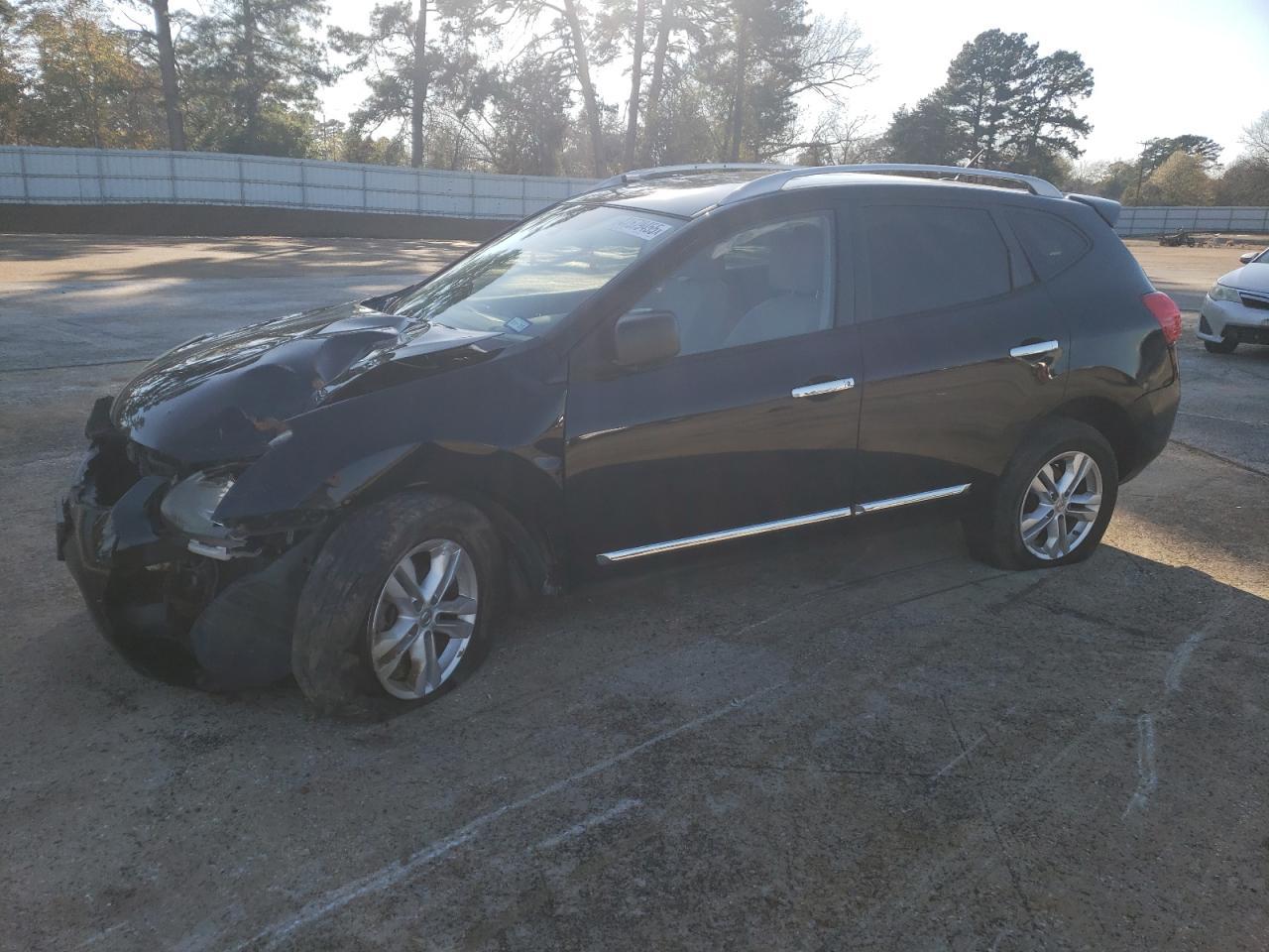 2015 NISSAN ROGUE SELE