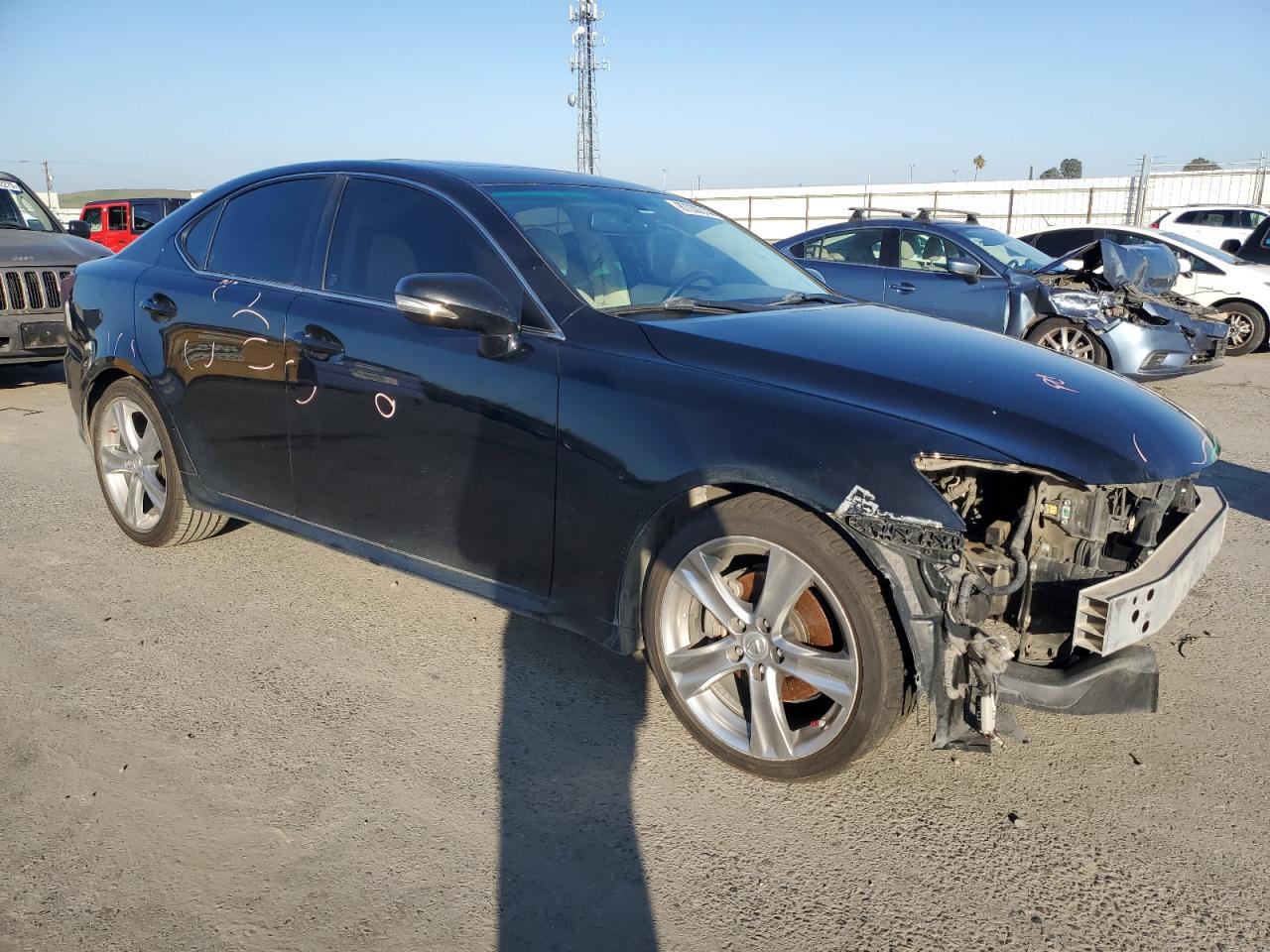 2011 LEXUS IS 250 - Фото 4