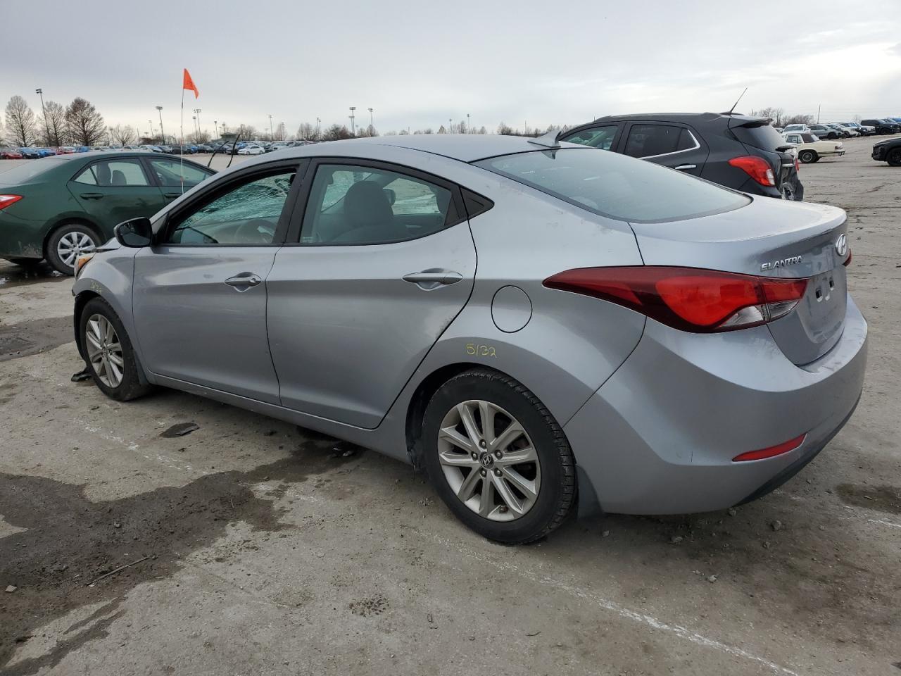 2015 HYUNDAI ELANTRA SE - Image 2