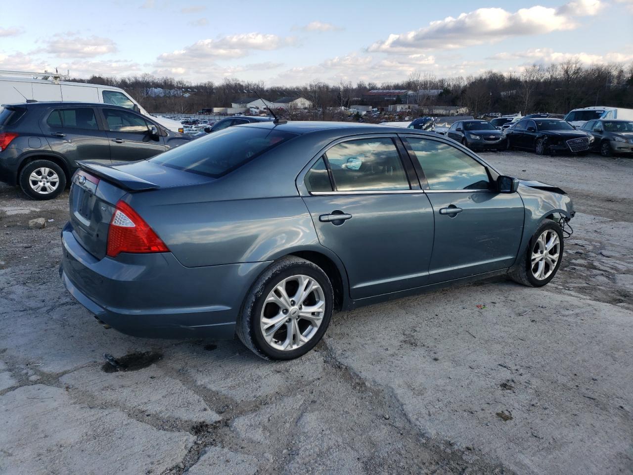 2012 FORD FUSION SE - Фото 3