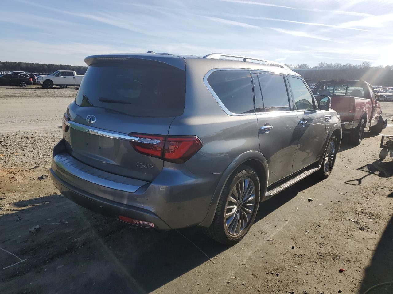 2018 INFINITI QX80 BASE - Фото 3