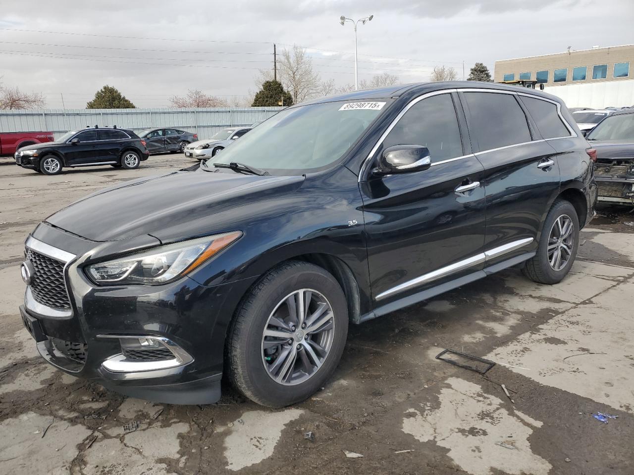 2019 INFINITI QX60 LUXE