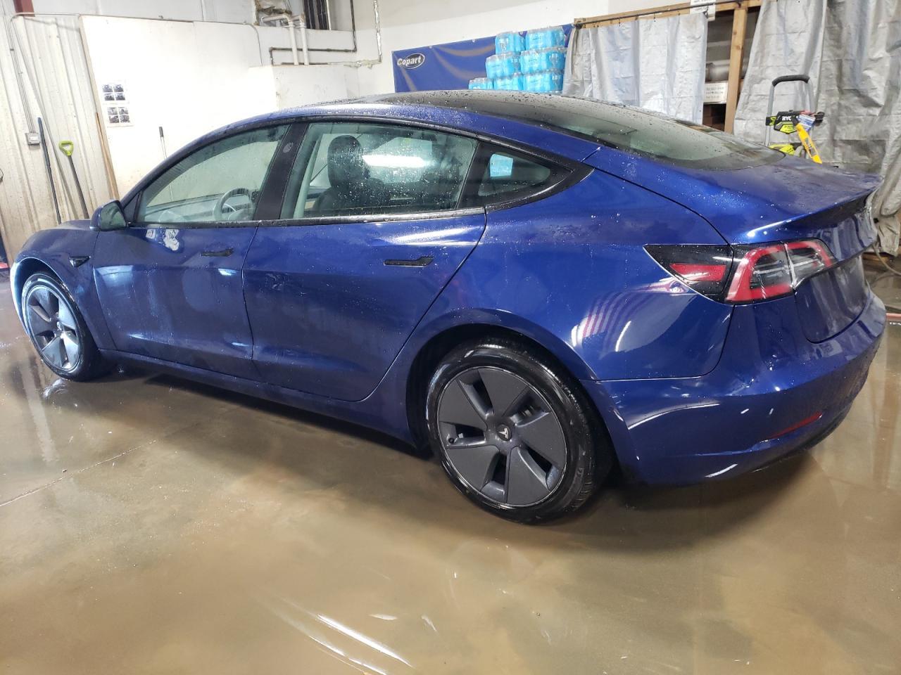 2022 TESLA MODEL 3 - Image 2