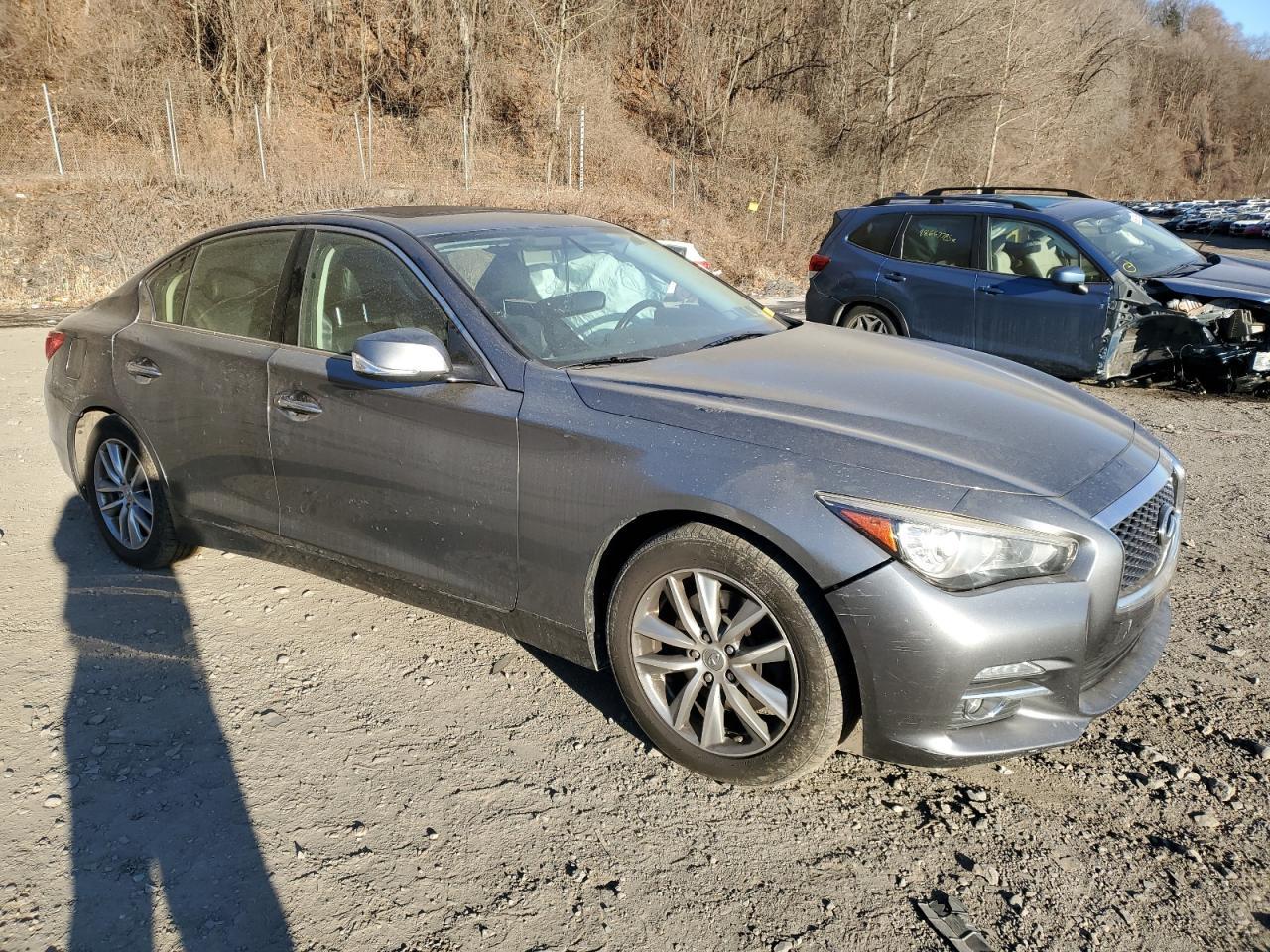 2015 INFINITI Q50 BASE - Image 4