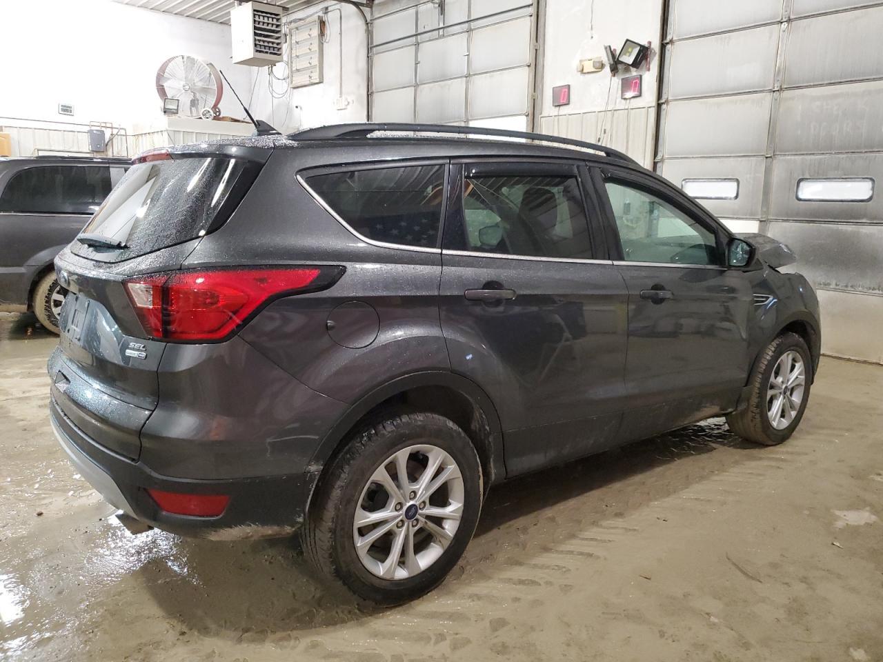 2019 FORD ESCAPE SEL - Image 3