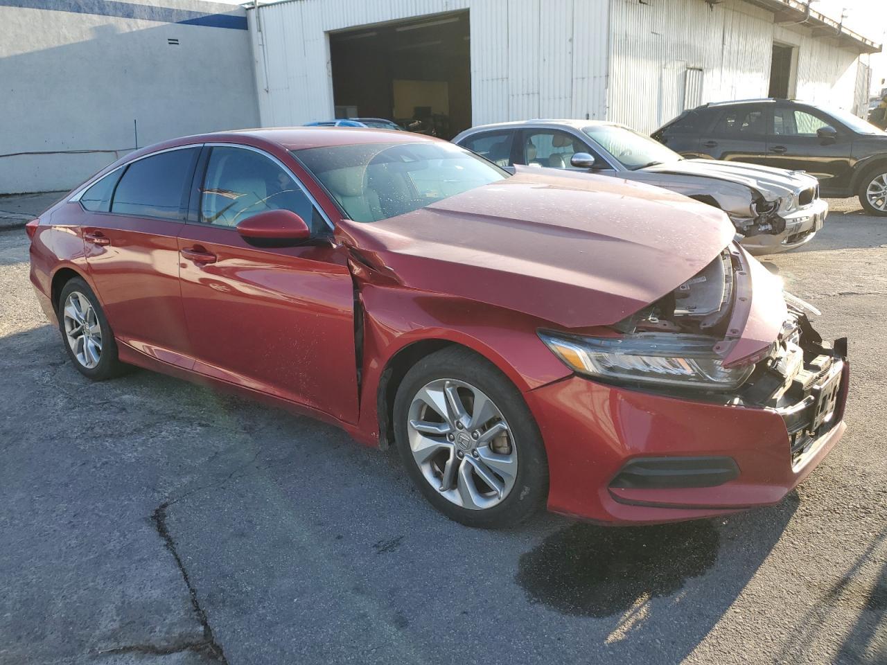 2018 HONDA ACCORD LX - Image 4