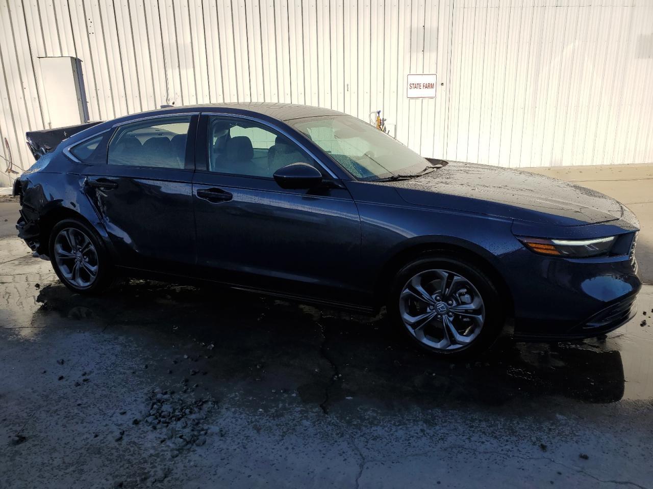 2024 HONDA ACCORD EX - Фото 4
